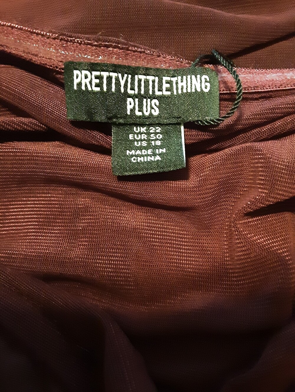 PrettyLittleThing Strapless Ruched Dress in Rust Brown - Picture 3 of 4